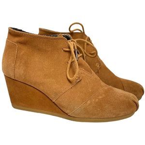 TOMS Brown Lace up Wedge Ankle Booties 8.5